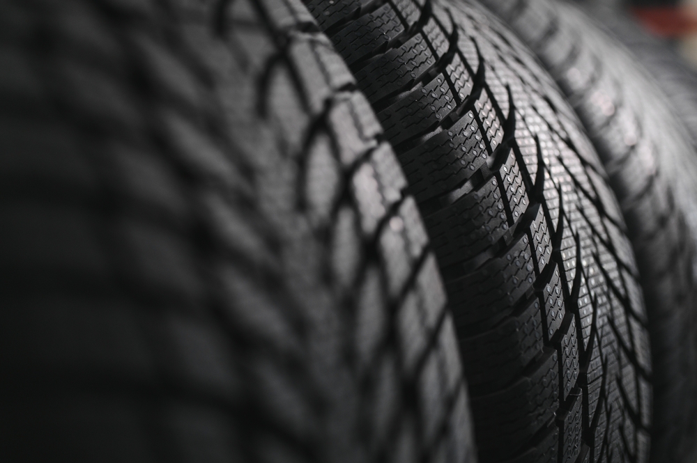 Best All-Season Tires for Chicago Weather (2026 Guide)